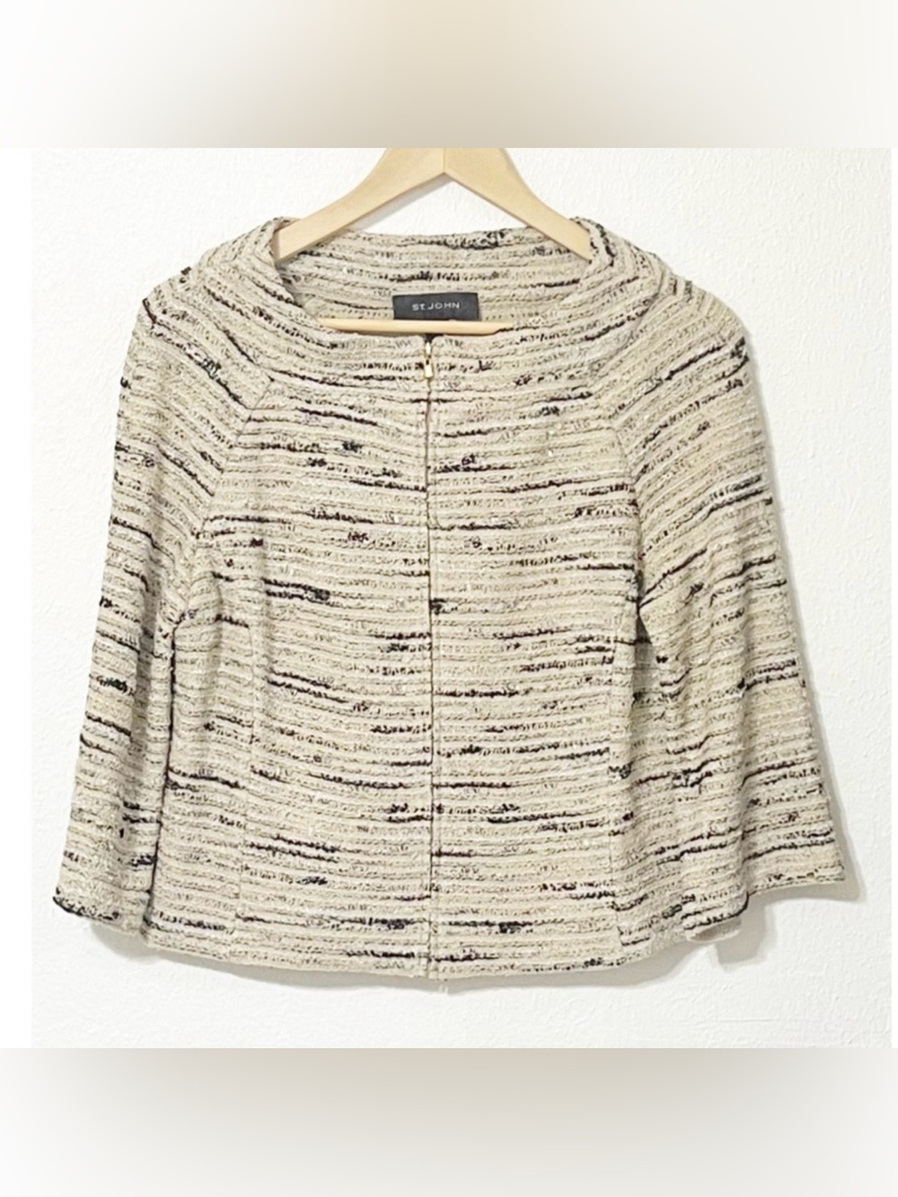 St. John Bounce Tweed Knit Wool Textured Cream and Black Jacket Sparkle Tweed